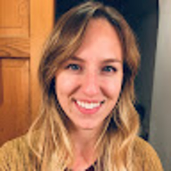 Meet your Posher, Hannah - Picture 1 of 1